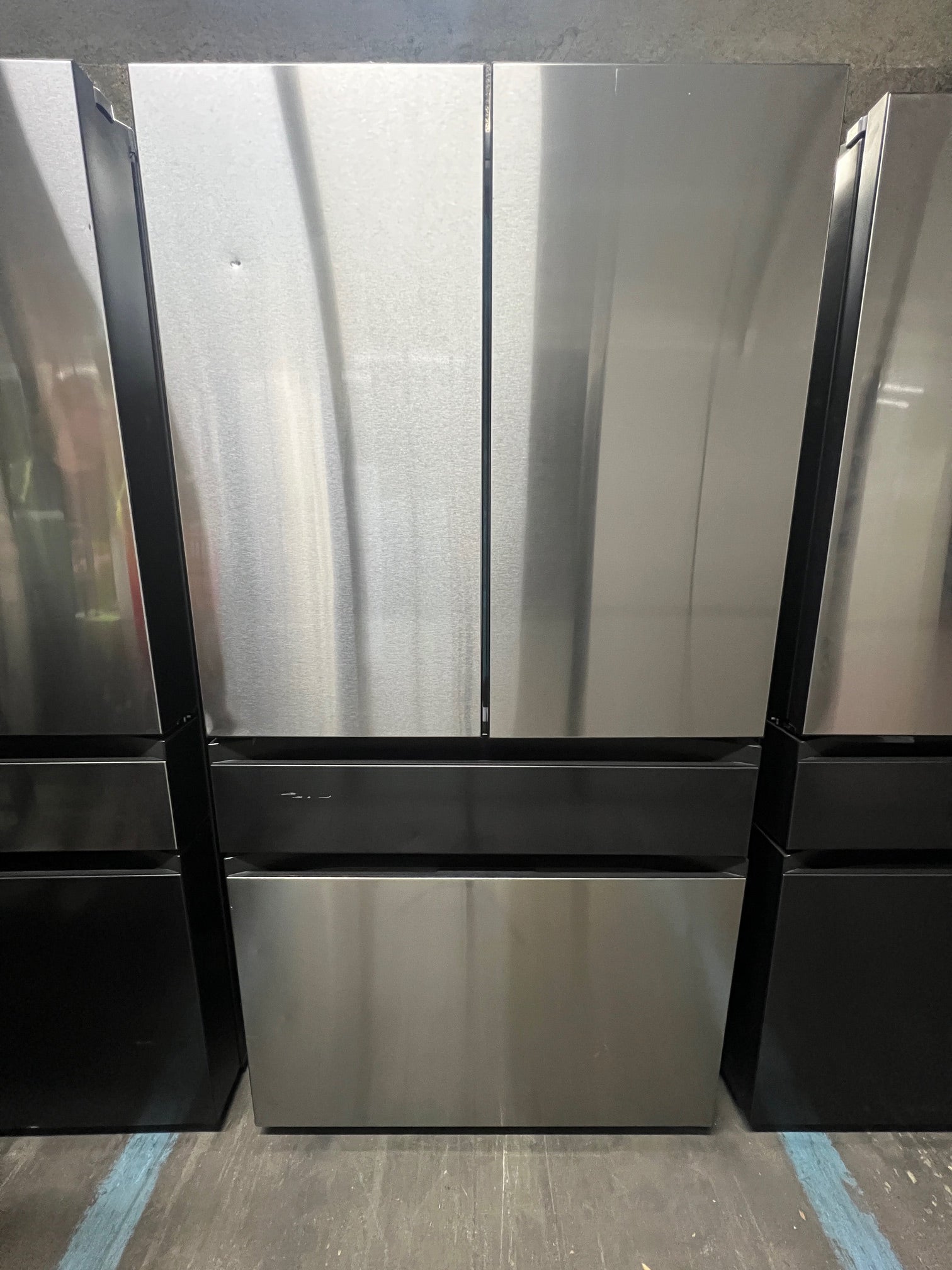 Samsung BESPOKE 29 cu. ft. 4-Door Stainless Steel & Stainless Black